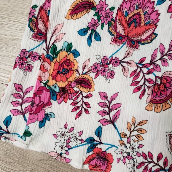 White & pink floral Medium ruffle sleeve v neck blouse stretch Spring - Picture 6 of 7